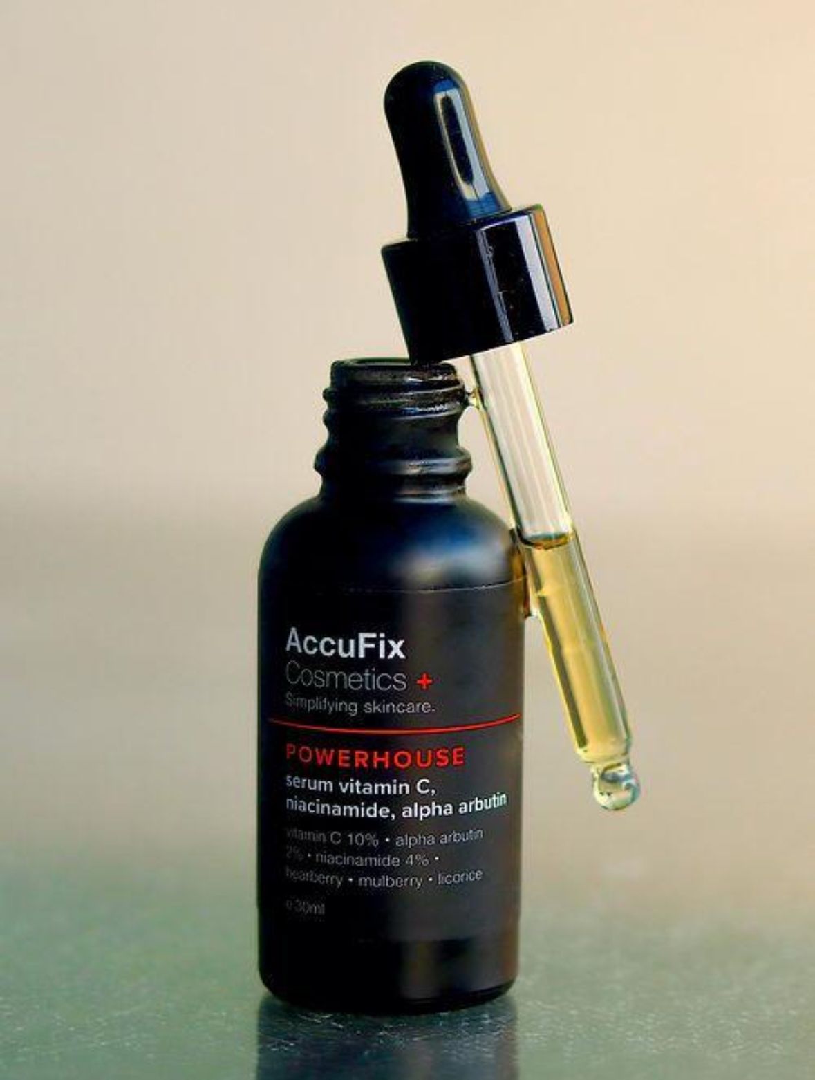 Accufix-Serum Vitamin C, Niacinamide, Alpha Arbutin